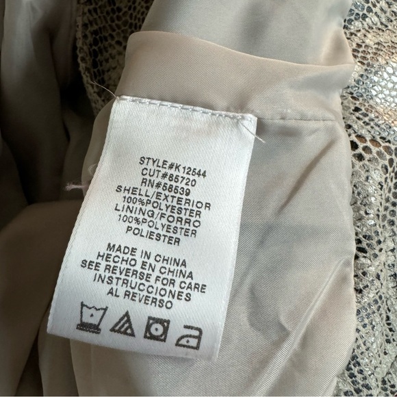 Like New! Kut from the Kloth Metallic Sheen Snakeskin Pattern Biker Jacket - Picture 8 of 9
